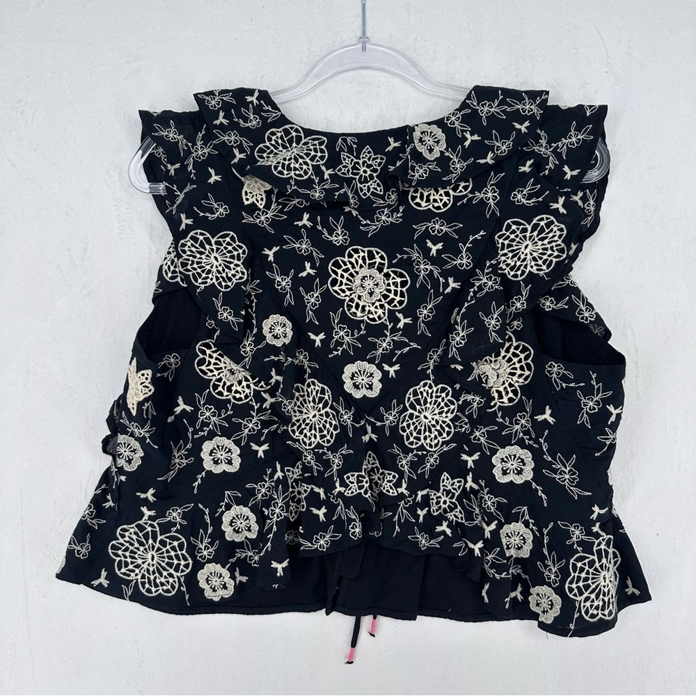 Anthropologie Embroidered Ruffle Crop Top Women’s Size Large Black Cream Floral - Picture 8 of 12